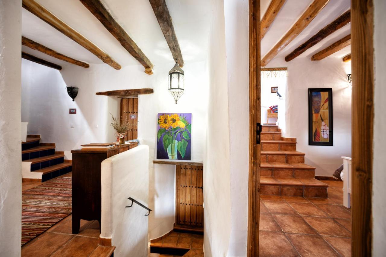 Atelier 88 Bed & Breakfast Алкала ла Реал Екстериор снимка