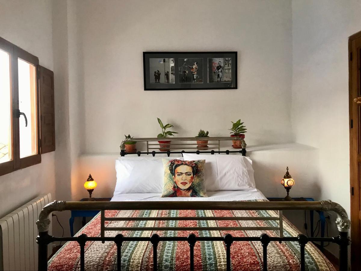 Atelier 88 Bed & Breakfast Алкала ла Реал Екстериор снимка