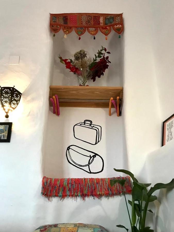 Atelier 88 Bed & Breakfast Алкала ла Реал Екстериор снимка