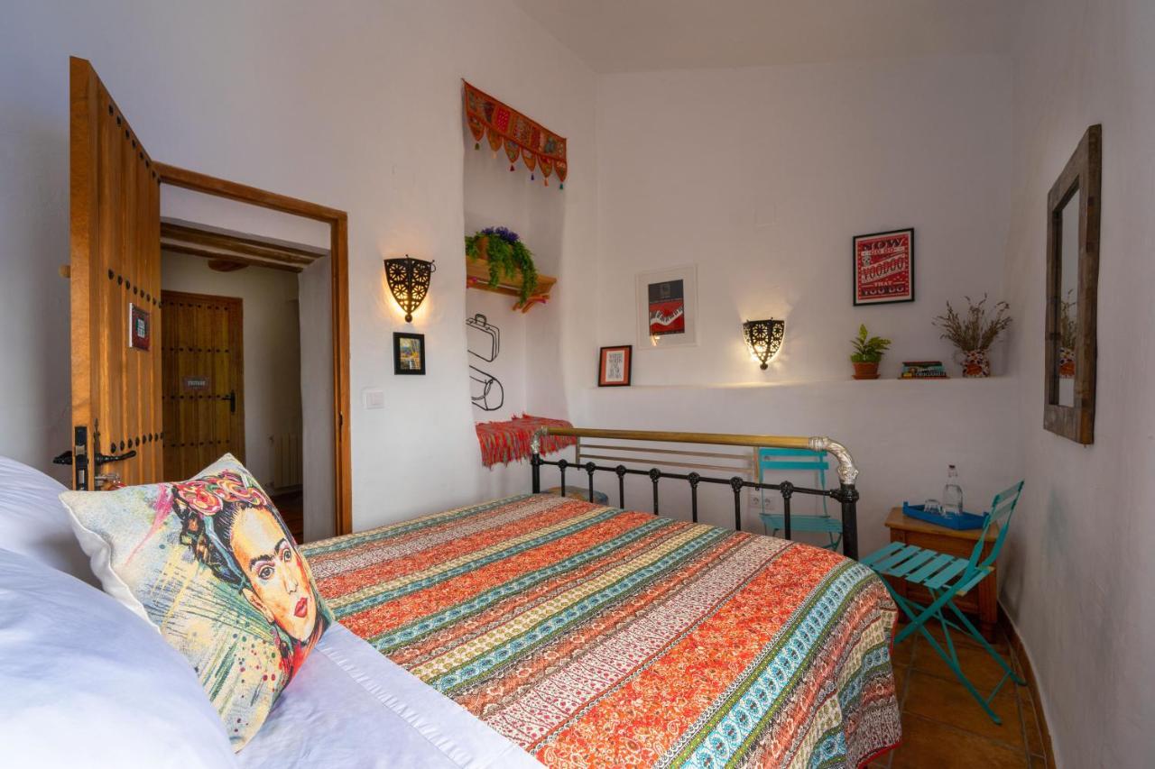 Atelier 88 Bed & Breakfast Алкала ла Реал Екстериор снимка
